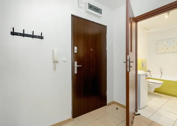 Dunikowskiego Snug By Bookinghost * Στσέτσιν