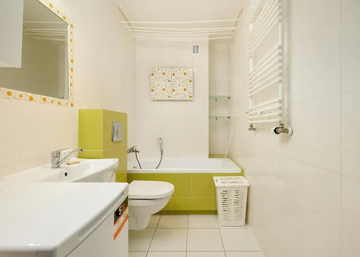 Dunikowskiego Snug By Bookinghost * Στσέτσιν